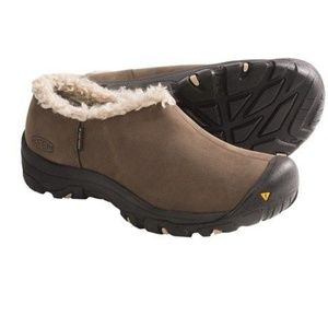 COPY - Keen Brown Bailey Slip On Winter Boots Mules